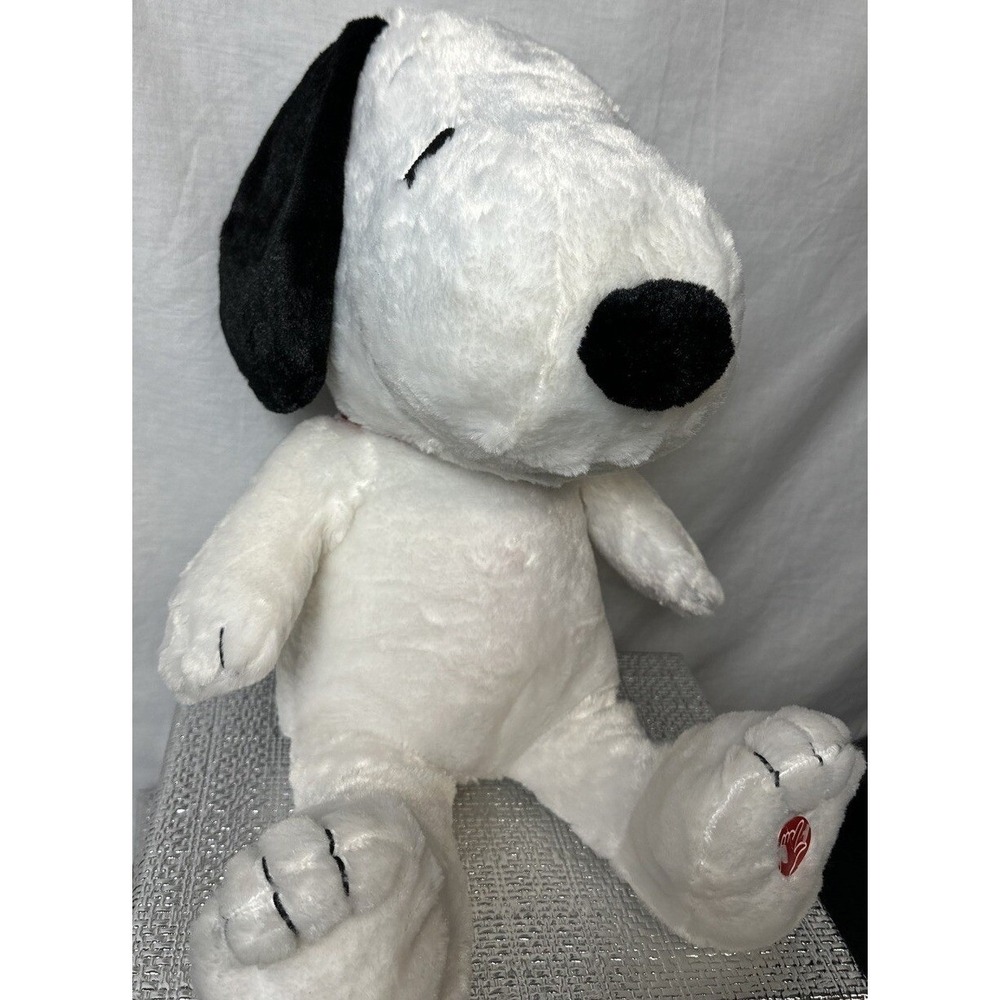 Peanuts Snoopy Plush Stuffed Interactive Paw Button 20" Plays Peanuts Theme Song